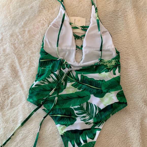 Zaful leaf pattern one piece swim suit NWT - Picture 3 of 5
